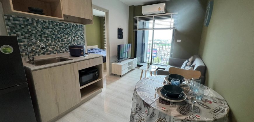 Nue noble ศรีนครินทร์-ลาซาล ติดรถไฟฟ้าสายสีเหลือง วิวสระว่ายน้ำ