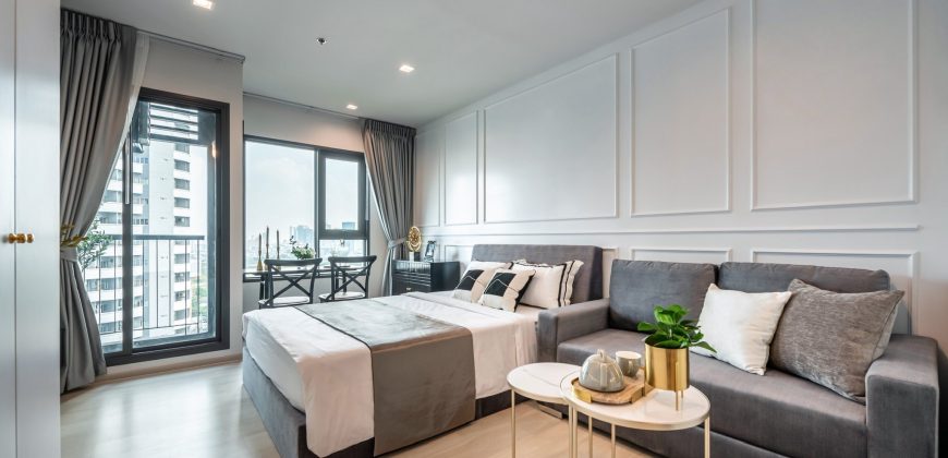 Life One Wireless ถนนวิทยุ ห้อง Studio กลางเมือง